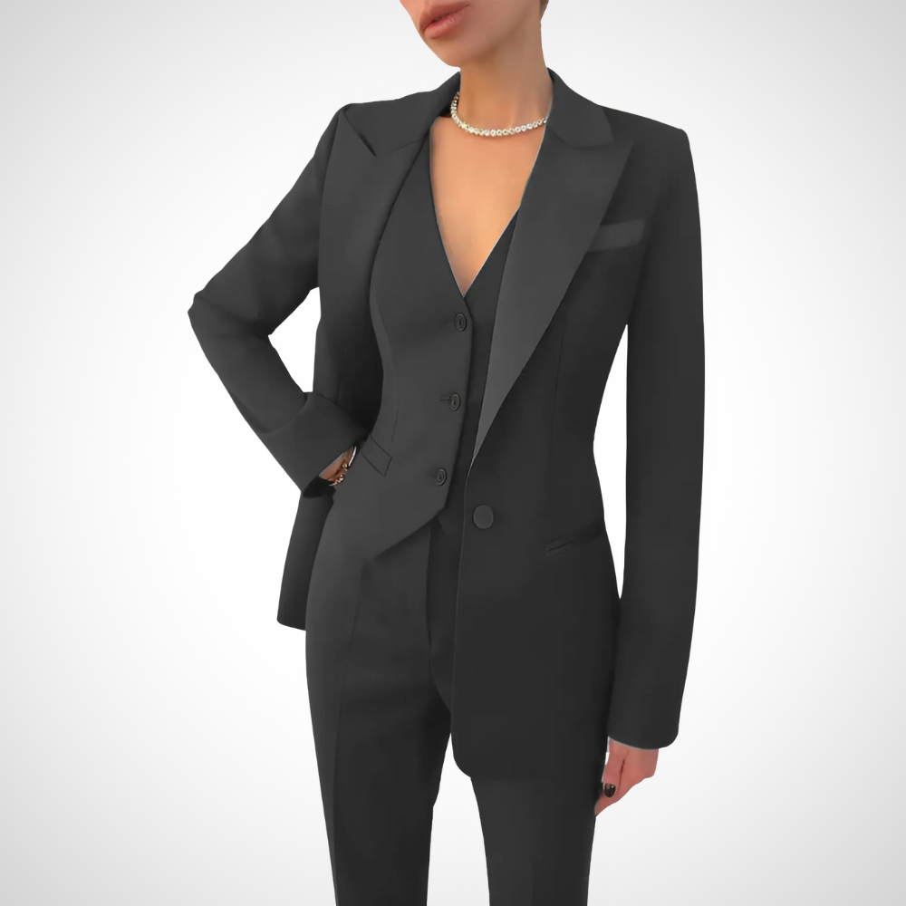 Women’s Wool Blend Tailored Three Piece Suit for Late Winter