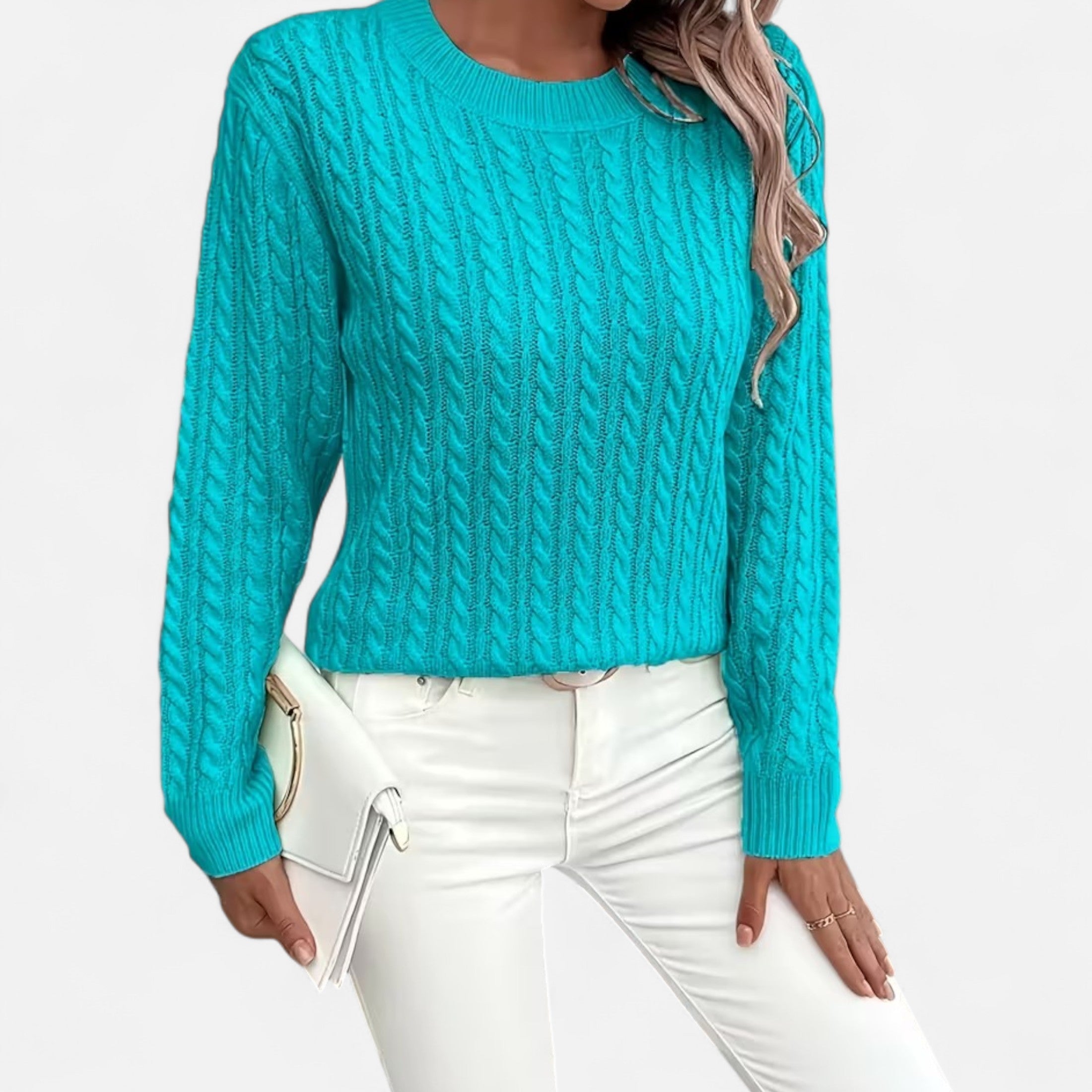Women’s Wool Cable Knit Jumper for Late Winter and Early Spring
